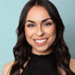 Meet your Posher, Daniela